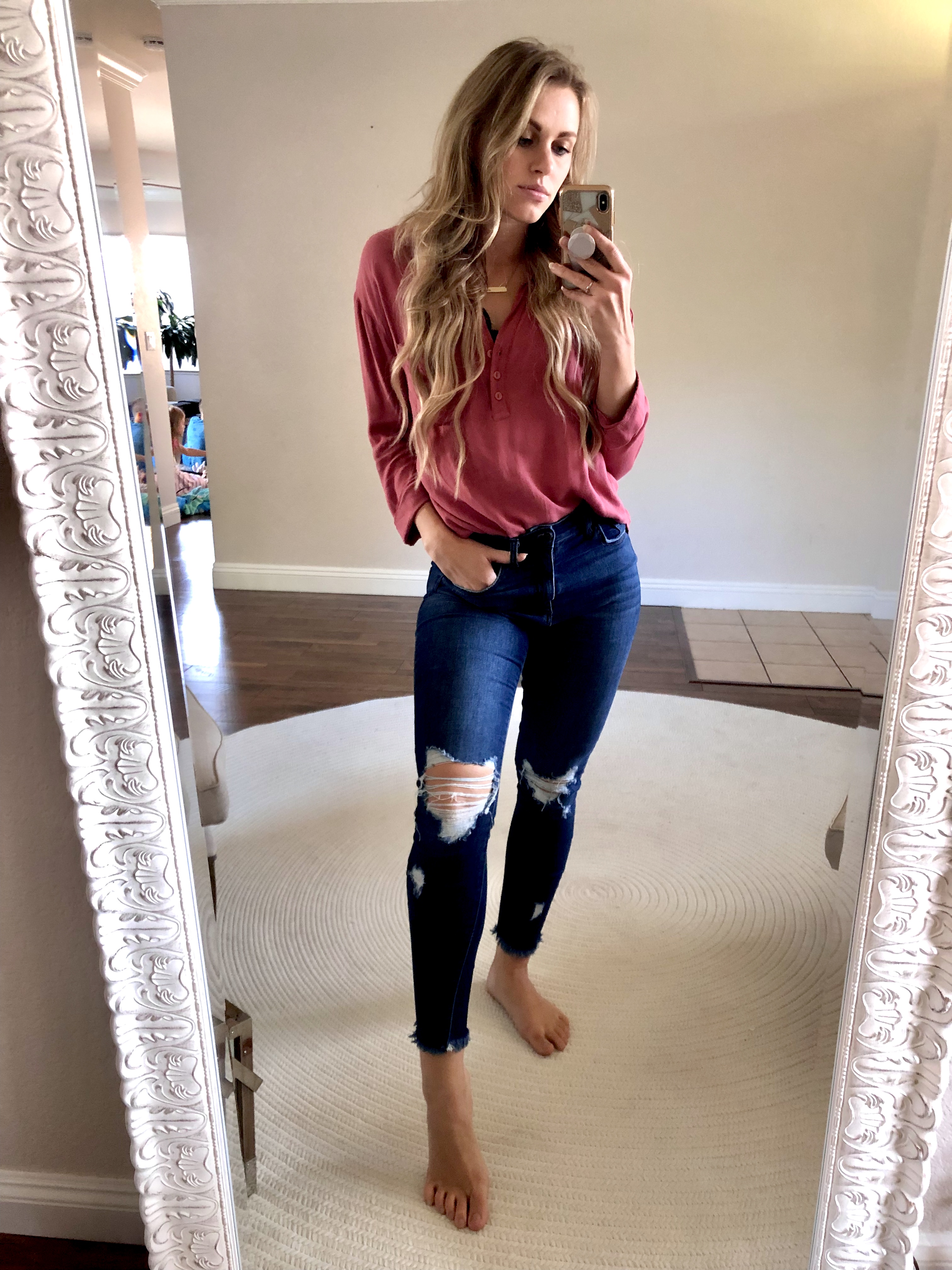 casual outfit blouse and ripped jeans